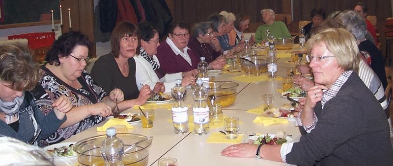 Versammlung Landfrauen 2011 800